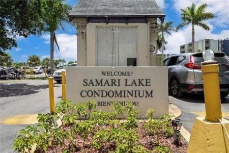10000 NW 80th Ct 2261, Hialeah Gardens, Florida 33016, USA
