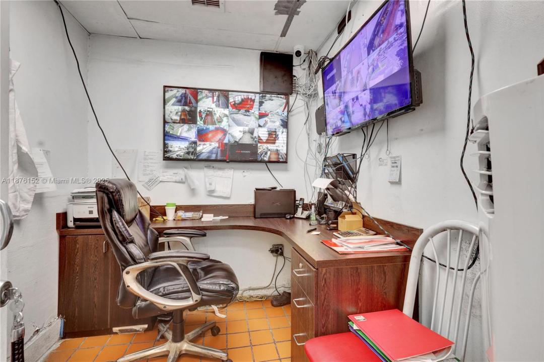 4775 NW 183rd St, Miami Gardens, Florida 33055