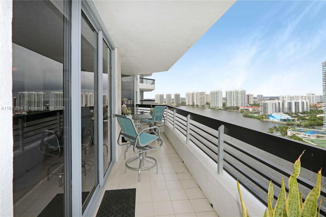 3530 Mystic Pointe Dr 2402, Aventura, Florida 33180