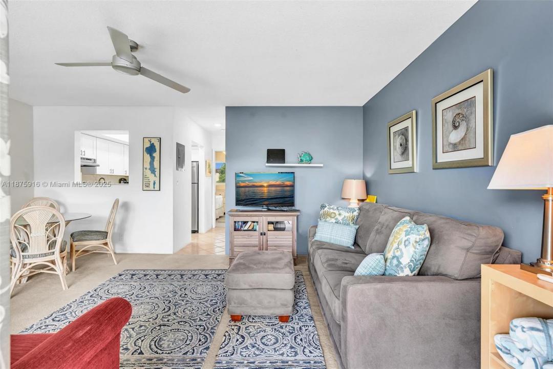2501 N Ocean Blvd 18, Pompano Beach, Floride 33062, États-Unis
