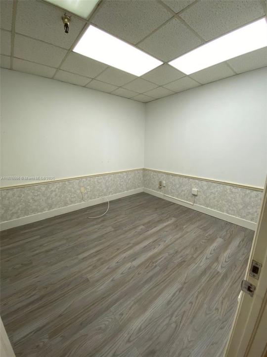 5245 NW 36th St 221, Miami Springs, Floryda 33166, USA