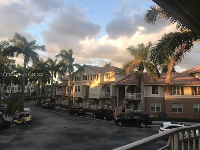 8936 W Flagler St 205, Miami, Florida 33174, USA