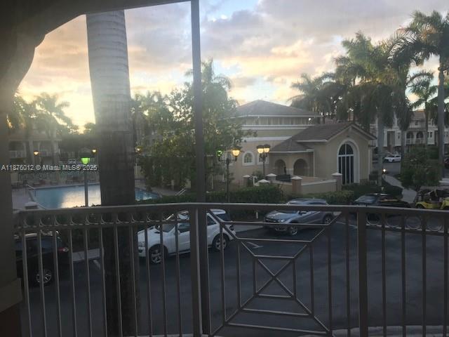 8936 W Flagler St 205, Miami, Florida 33174, USA