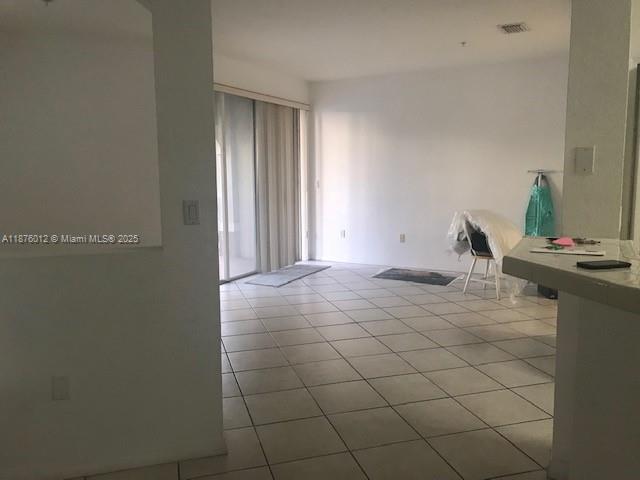 8936 W Flagler St 205, Miami, Florida 33174, USA