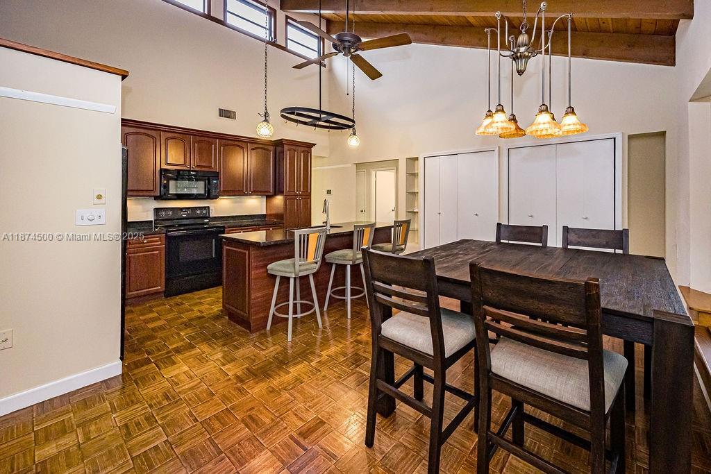 4882 SE Bayshore Ter, Stuart, Florida 34997, USA