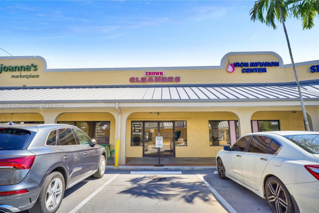 8279 S Dixie Hwy, Miami, Флорида 33143, Соединенные Штаты