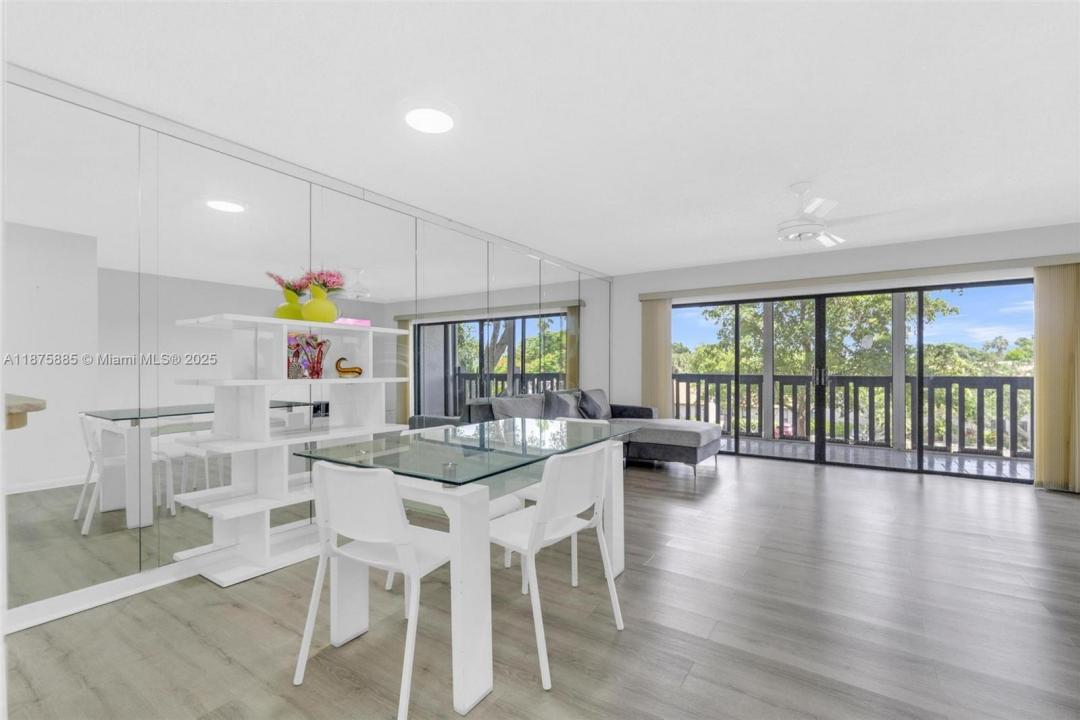 1021 Mockingbird Ln 310, Plantation, Flórida 33324, Estados Unidos