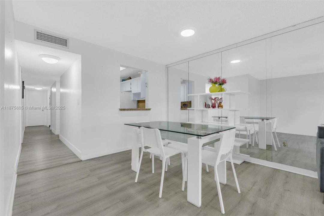 1021 Mockingbird Ln 310, Plantation, Flórida 33324, Estados Unidos