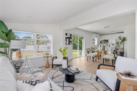 3230 Taft St, Hollywood, Florida 33021, USA