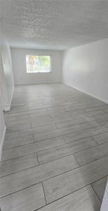 10820 SW 200th Dr 302, Cutler Bay, Florida 33157, USA
