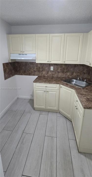 10820 SW 200th Dr 302, Cutler Bay, 佛罗里达州 33157, 美国