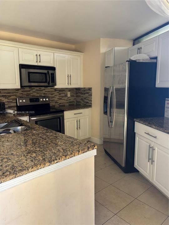 8353 Trent Ct A, Boca Raton, Florida 33433, HOA KỲ