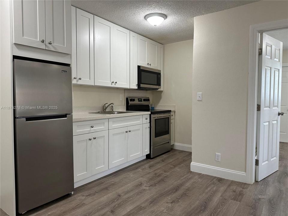 5901 NE 18th Ave 2, Fort Lauderdale, Флорида 33334, Соединенные Штаты