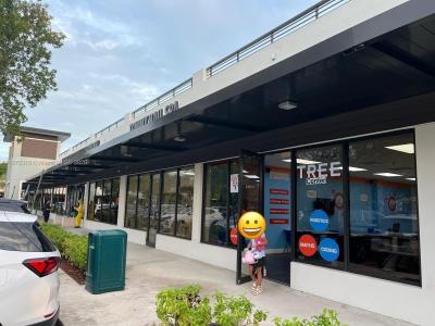 12745 S DIXIE HWAY, Pinecrest, Florida 33156, USA