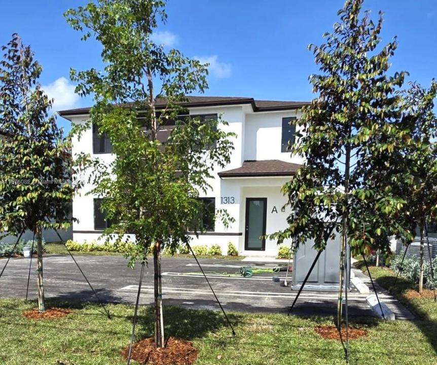 1313 NW 6 Ave, Florida City, Floride 33034, États-Unis