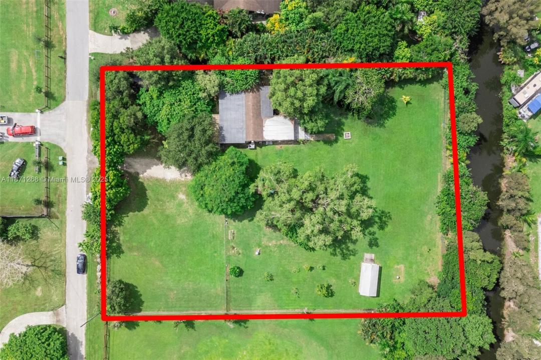 1621 SW 117th Ave, Davie, 佛羅里達州 33325, 美國