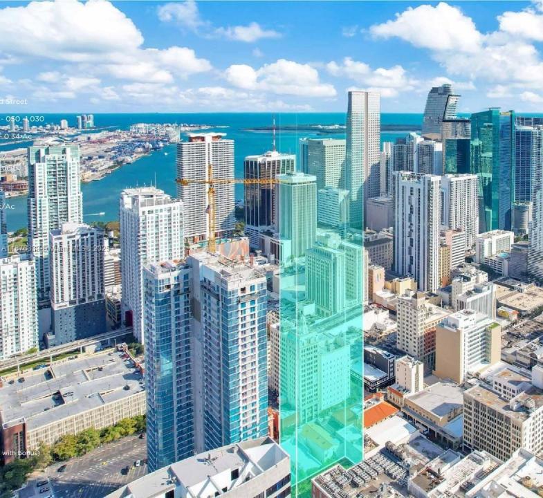 100 NE 1st Ave, Miami, Florida 33132, USA