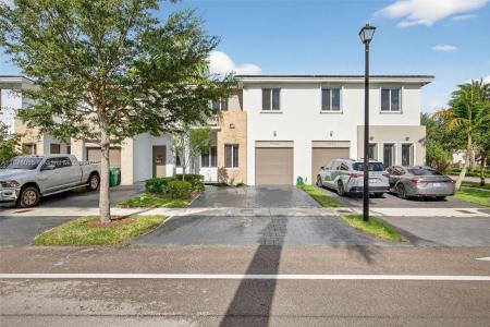 17606 SW 149th Pl 17606, Miami, Florida 33187, USA
