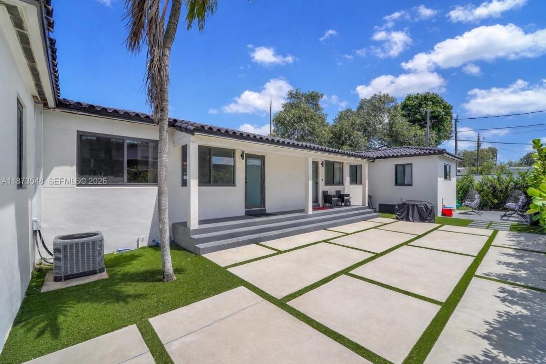 621 SW 33RD AVENUE, Miami, Floride 33135, États-Unis