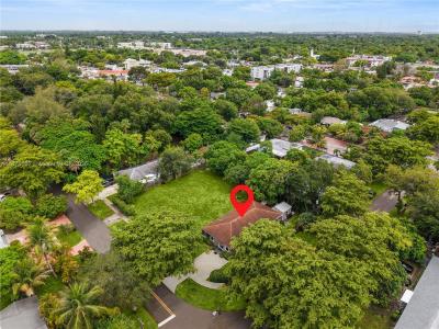 1081 NE 132nd St, North Miami, Florida 33161, USA