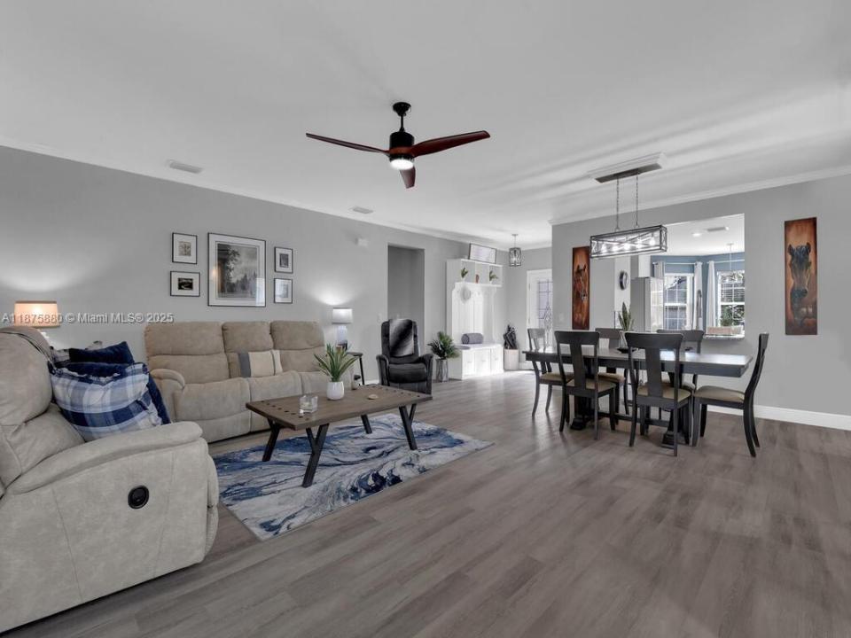 27999 ARROWHEAD CIR, Punta Gorda, Florida 33982