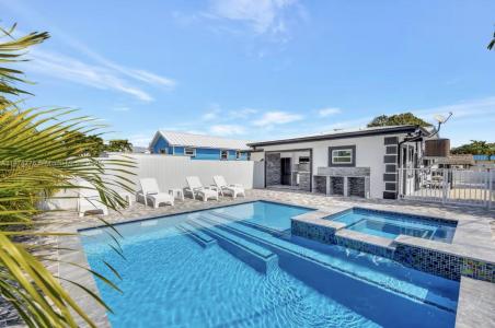 2301 Yellowtail  Dr, Marathon, Florida 33050, USA