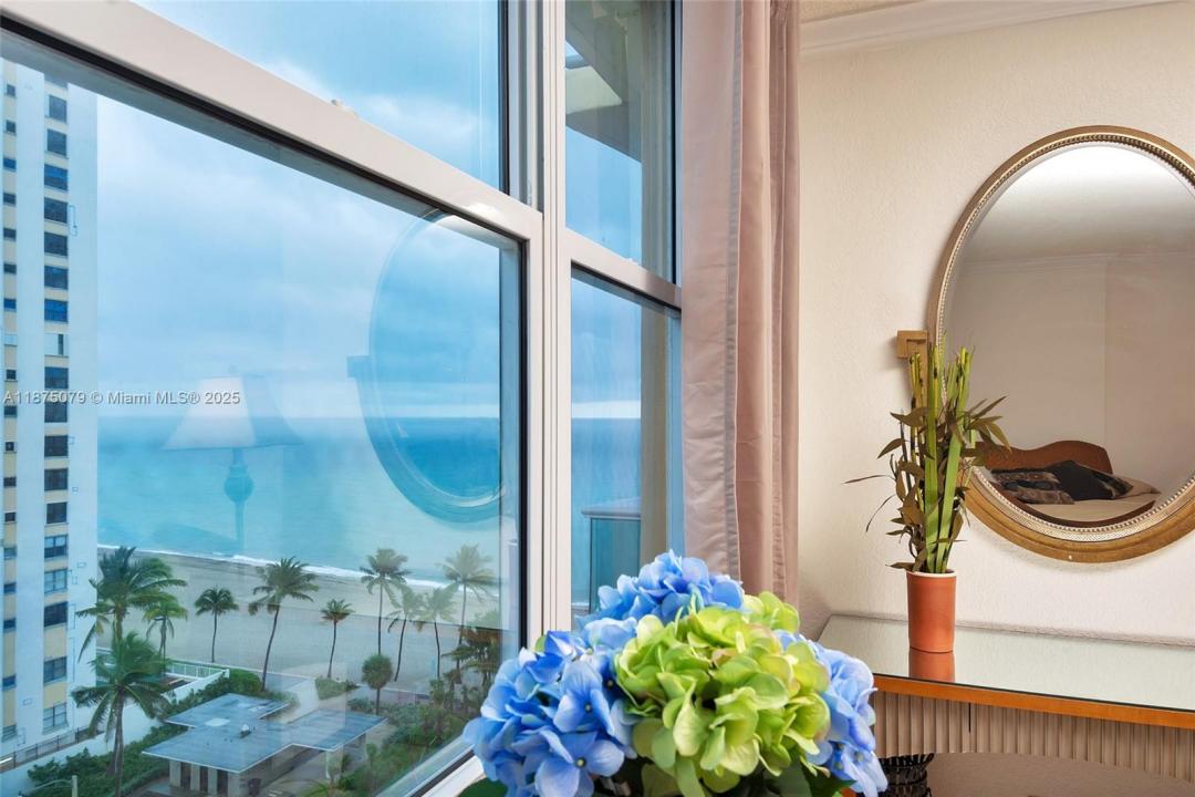 2501 S Ocean Dr 1003, Hollywood, Florida 33019, Amerika Birleşik Devletleri