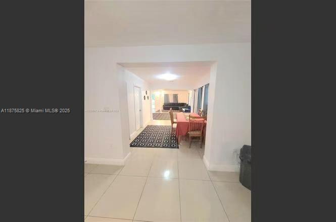 1132 Moffett St, Hallandale Beach, Florida 33009, Amerika Birleşik Devletleri