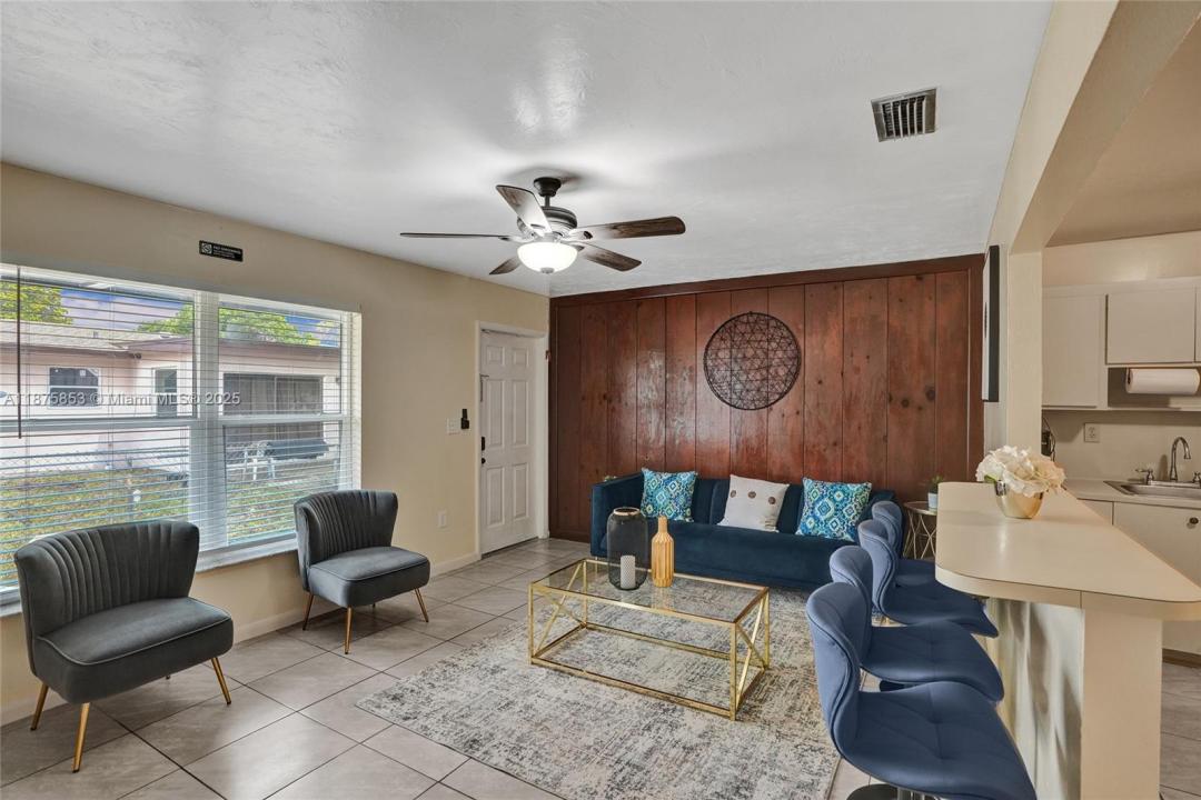 5807 SW 27th St 2, West Park, Florida 33023, Estados Unidos