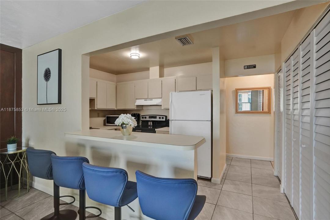 5807 SW 27th St 2, West Park, Florida 33023, Estados Unidos