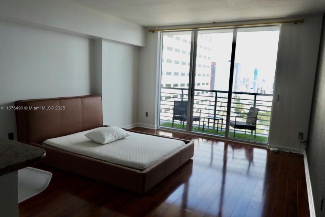 325 S Biscayne Blvd 4220, Miami, Florida 33131, HOA KỲ