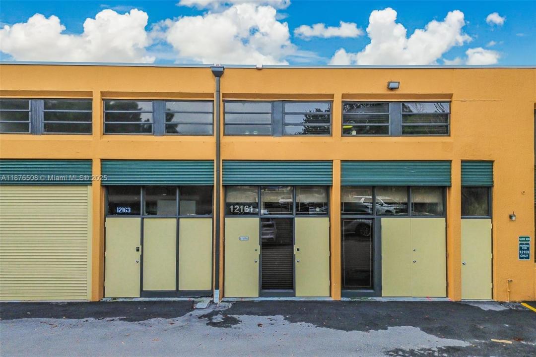 12161 SW 132nd Ct 2, Miami, Флорида 33186, Соединенные Штаты