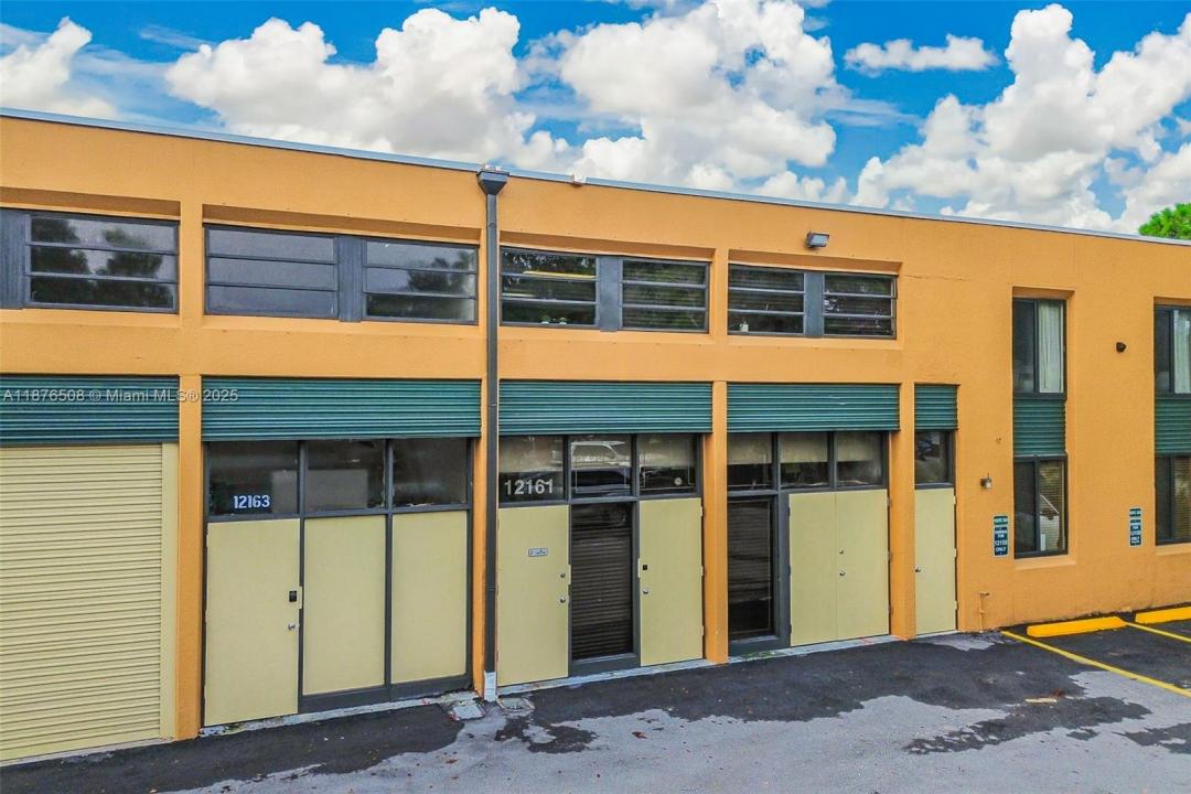 12161 SW 132nd Ct 2, Miami, Флорида 33186, Соединенные Штаты