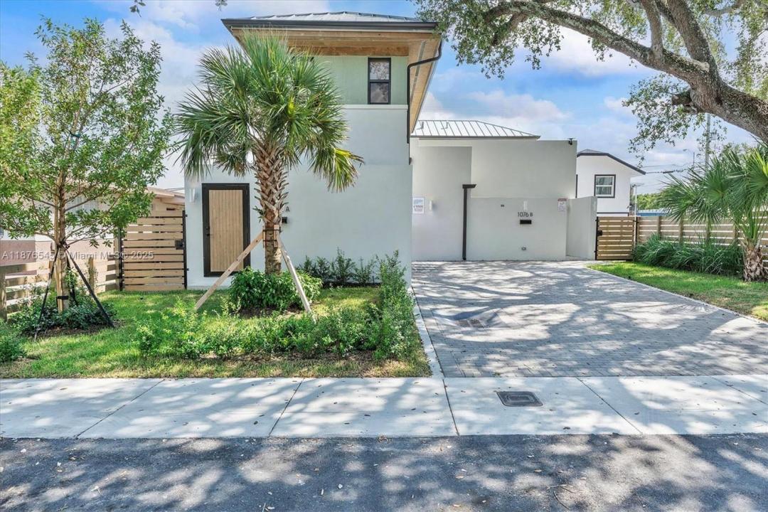 1076 NW 55th St, Miami, Florida 33127, Estados Unidos
