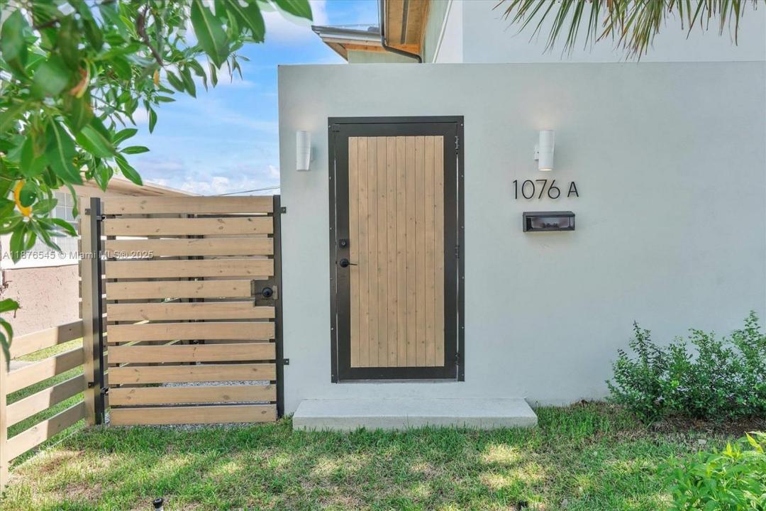 1076 NW 55th St, Miami, Florida 33127, Estados Unidos