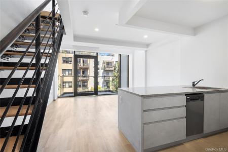 20 Monitor Street, ניו יורק, ניו יורק 11222, ארצות הברית של אמריקה 