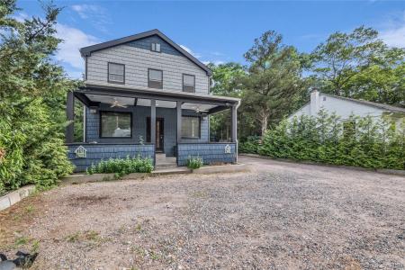 715 Flanders Road, Southampton, New York 11901, HOA KỲ