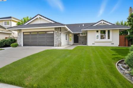 Paddock Ct, Pleasant Hill, 加州 94523, 美國