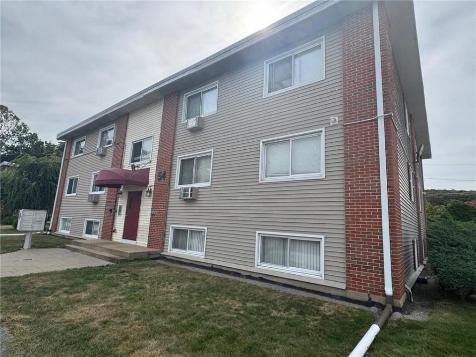 54 River Street 4, West Warwick, Род Айленд 02893, Соединенные Штаты