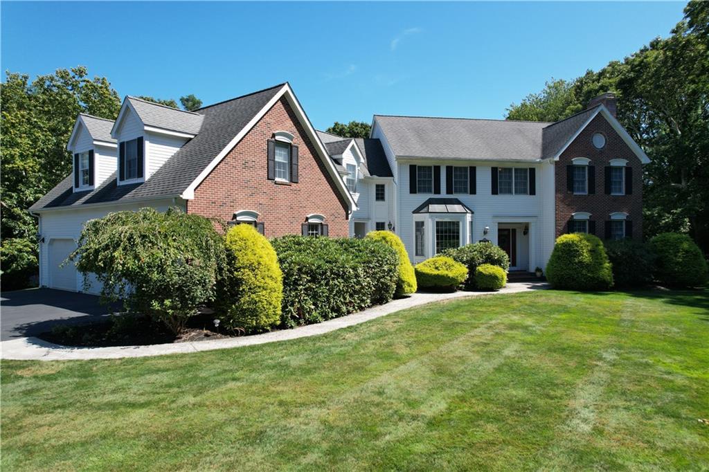 215 Finch Lane, North Kingstown, רוד איילנד 02874, ארצות הברית של אמריקה