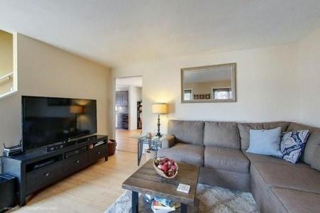 19 Child Lane, Warwick, Rhode Island 02886
