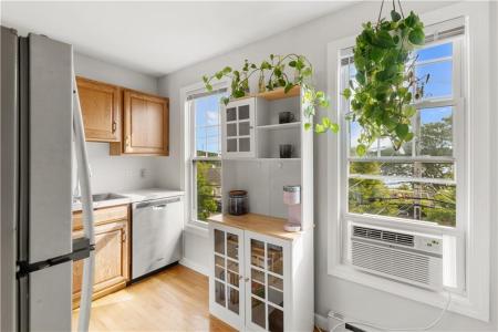 96 Gano Street 7, Providence, RI 02906, USA