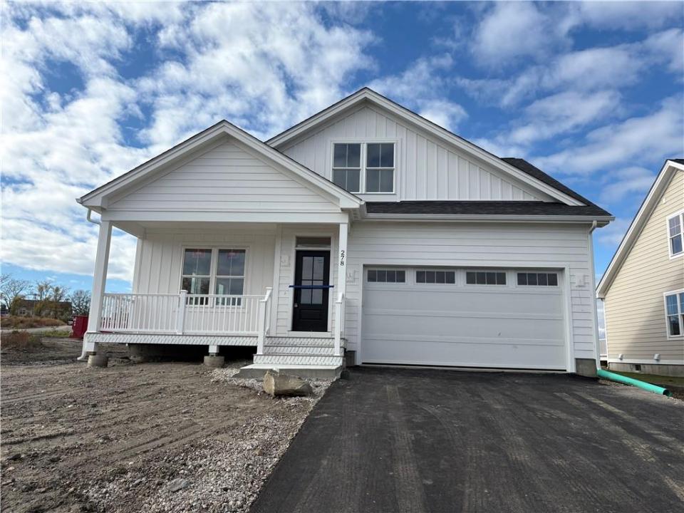 278 Freedom Trail Drive, Portsmouth, Rhode Island 02871, USA