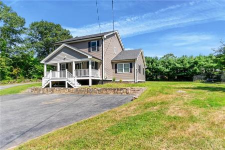 311 Hope Road, Cranston, Rhode Island 02921, USA