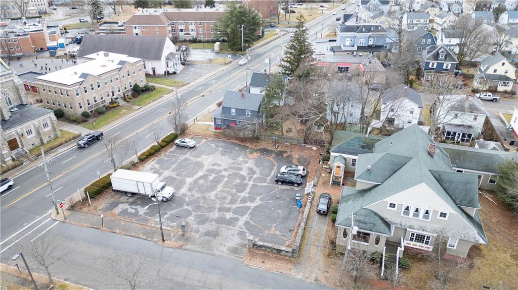 19 Warwick Avenue, Cranston, Rhode Island 02905