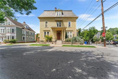 103 Doyle 3, Providence, Rhode Island 02906, USA