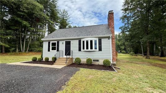 78 Vine Street, Coventry, Rhode Island 02816