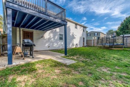 127 St. Leon Avenue, Woonsocket, 罗得岛 02895, 美国