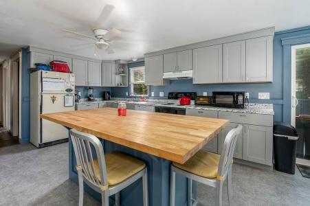127 St. Leon Avenue, Woonsocket, 罗得岛 02895, 美国