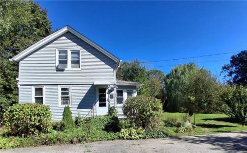 107 Read Avenue, Coventry, Род Айленд 02816, Соединенные Штаты